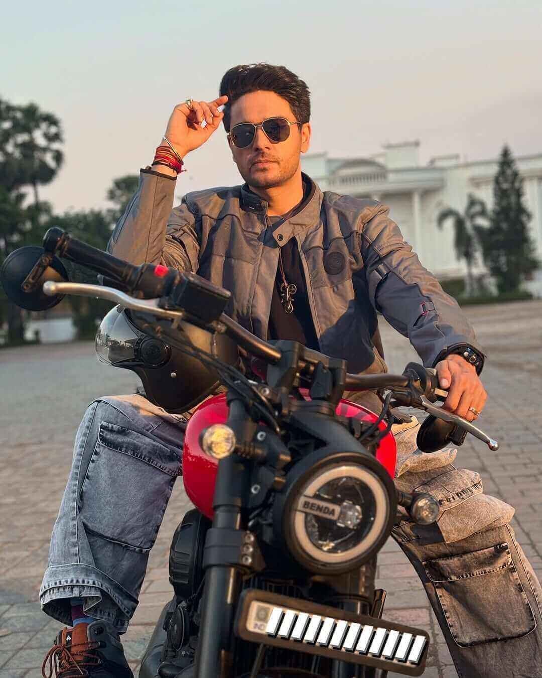 Gaurav khanna networth or biography