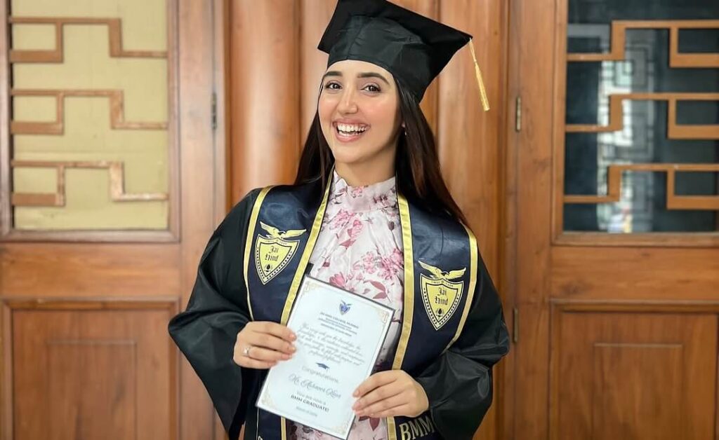 Ashnoor kaur education