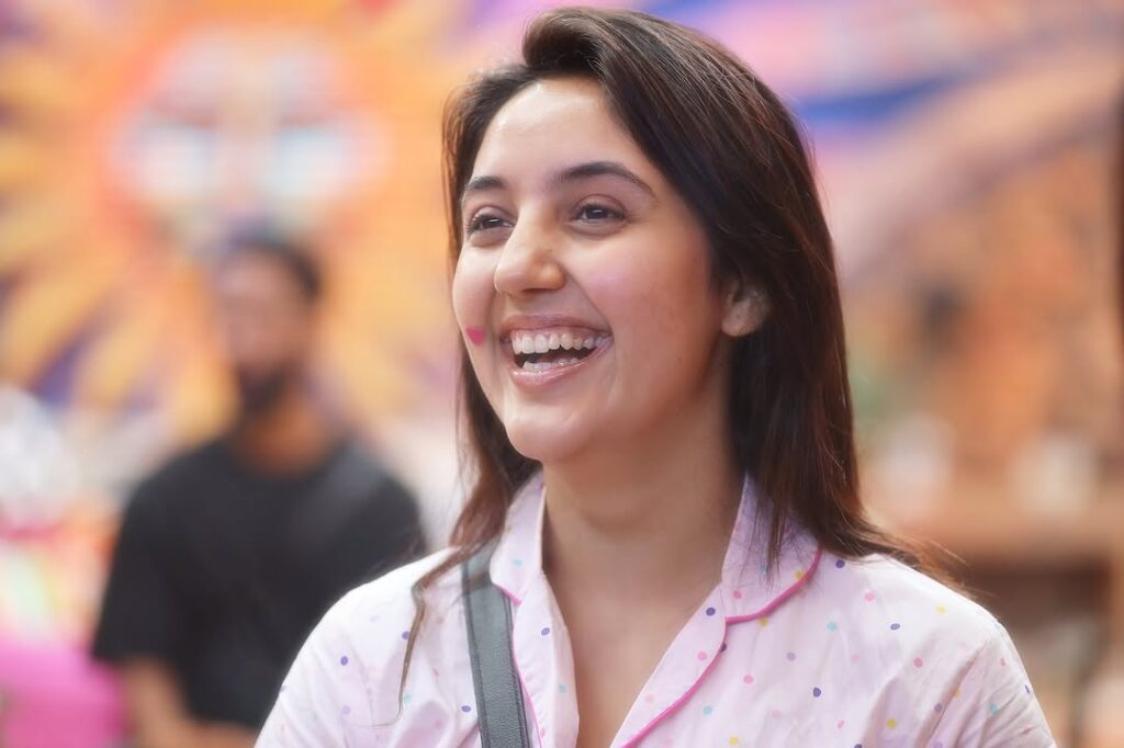 Ashnoor kaur biography