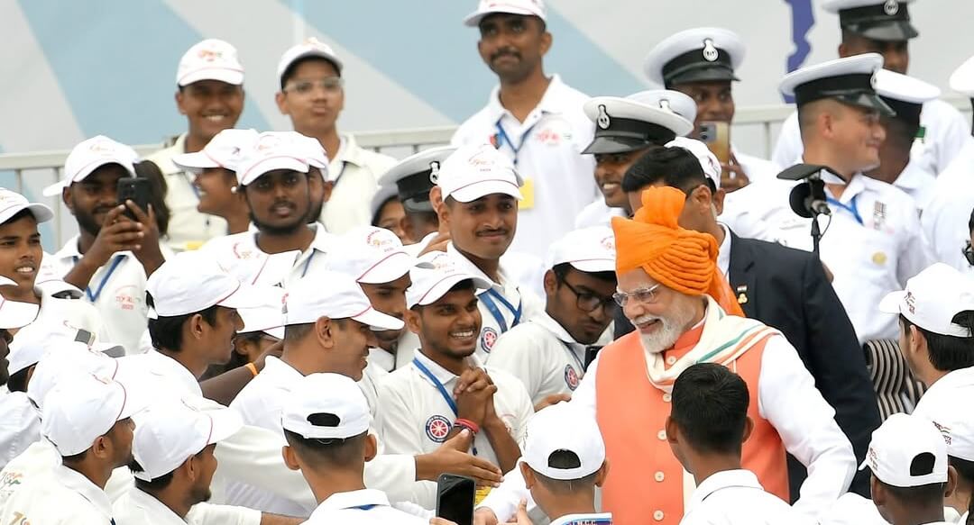 सरकारी नौकरी फीचर इमेज