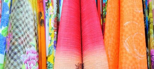 मुकेश अंबानी textile 