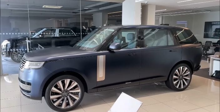 Gautam adani range rover autobiography long wheelbase EWB car