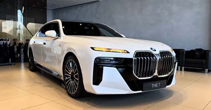 Gautam adani bmw7 series 730LD/latest variant