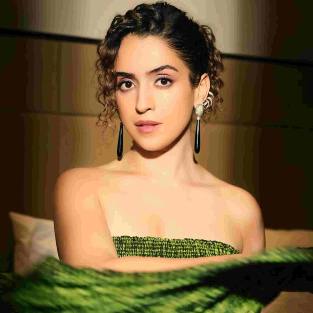 Sunny sansakari ki Tulsi Kumari movie cast Sanya malothra 